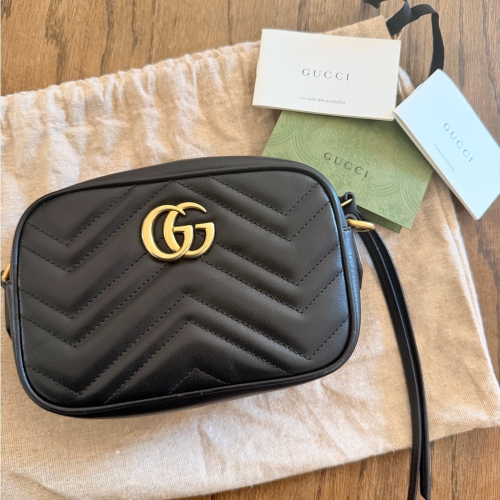 GG Marmont mini camera bag